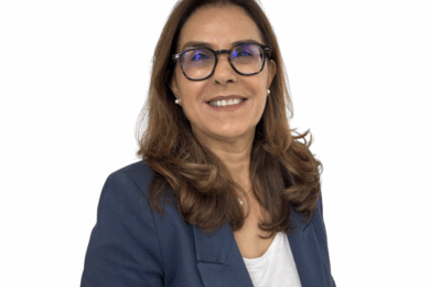 Dr. Pardis Momeni