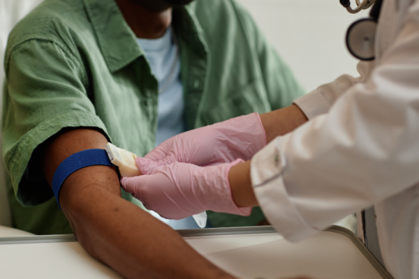 Blood Analysis for Nutritional Deficiencies: Essential Tests to Optimize Your Health