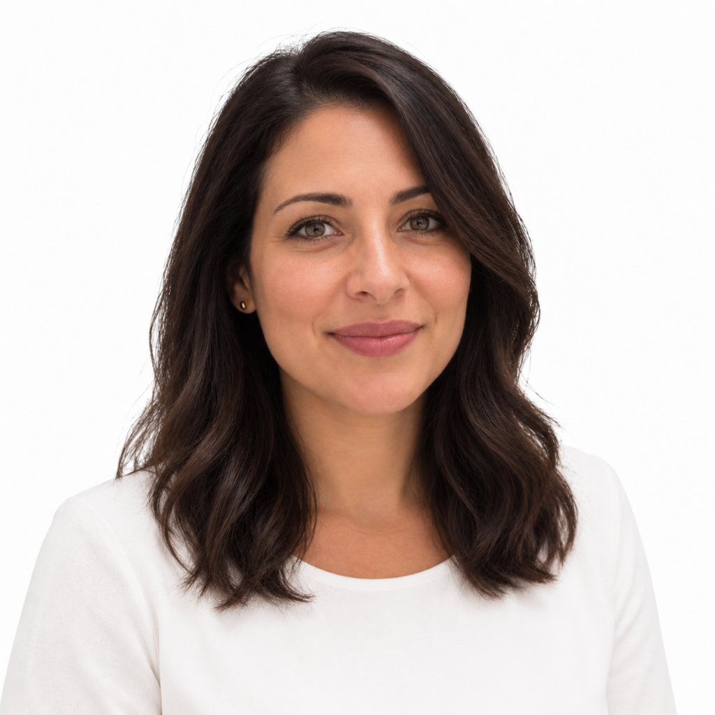 Portrait d’une praticienne au regard amical